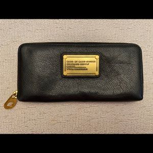 Black leather Marc Jacobs wallet